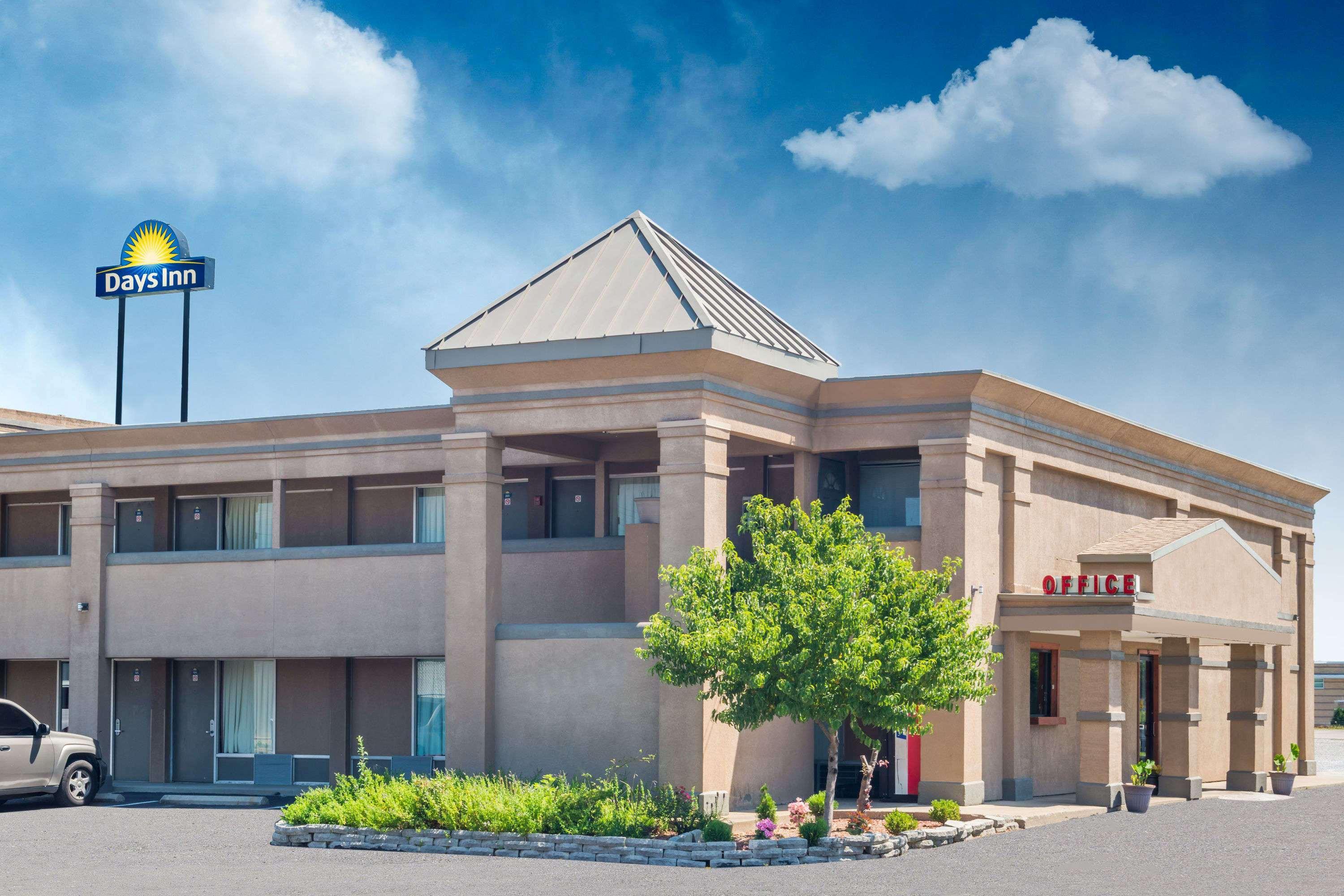Days Inn By Wyndham Mt. Sterling Mount Sterling Exterior photo